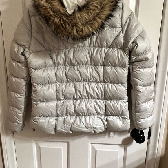 Jacket - Picture 4 of 6